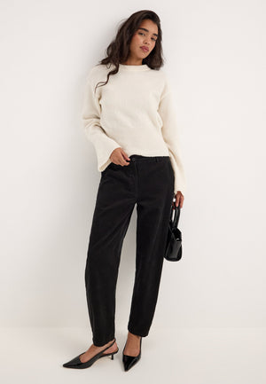 Mid Waist Corduroy Barrel Trousers Black
