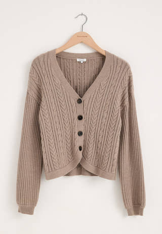 Cable Knit Cardigan Beige