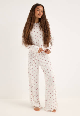 Pointelle Pyasmas Patterned