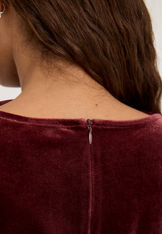 Velvet Top Red