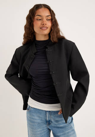 Agraffe Short Blazer Black