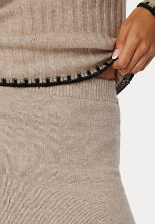Contrast Edge Knitted Skirt