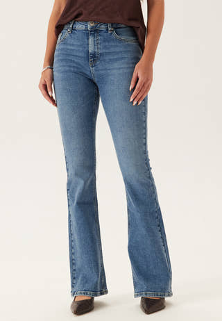 High Flare Jeans