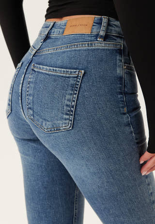 High Flare Jeans