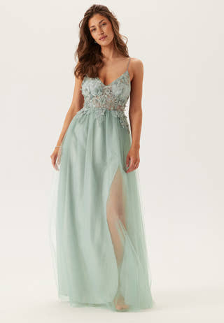 Floral tulle Gown