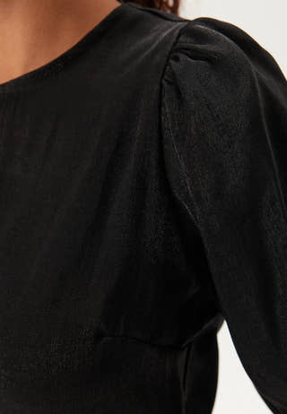 Round Neck Puff Sleeve Blouse