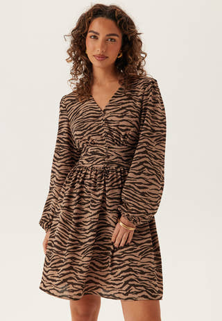V-neck Button Short Dress