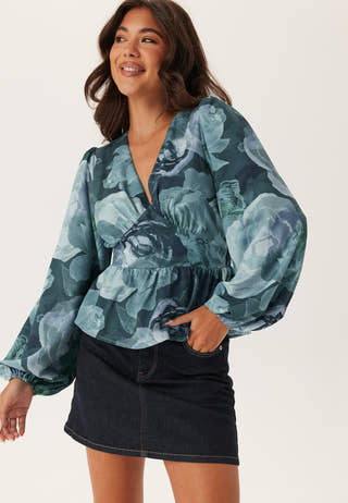 V-neck L/S Blouse