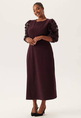 3D Floral Sleeve Midi Dress