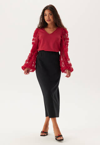 3D Floral Sleeve V-neck Top