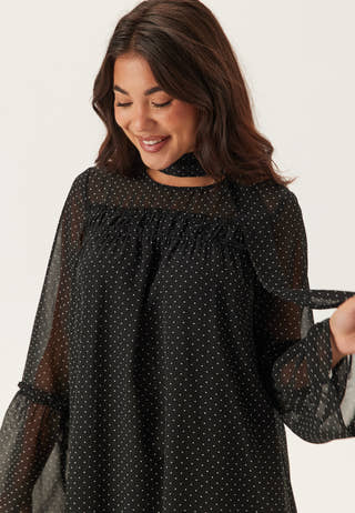 Flounce Sleeve Dress