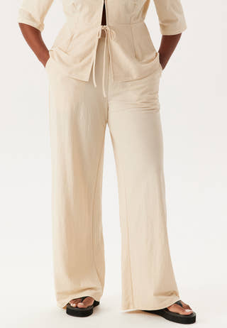 Soft Wide Leg Pants