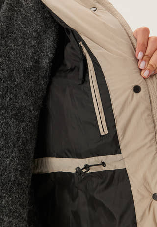 Falcon Mid Jacket